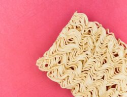 Ini Resiko Mengonsumsi Mi Instan bagi Kesehatan, Diantaranya Kanker
