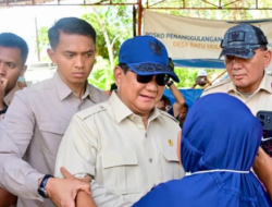 Presiden Prabowo Tinjau Posko Kesehatan Tapanuli Selatan, Pastikan Layanan Medis Optimal