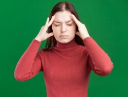 Begini Tips Cegah Gejala Migrain Yang Muncul saat Bekerja