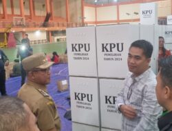 Pj Bupati Sanggau Suherman Tinjau Logistik Pilkada