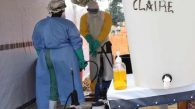 Arab Saudi Hentikan Penerbitan Visa dan Perjalanan Warga Tiga Negara Afrika Demi Cegah Penyebaran Ebola